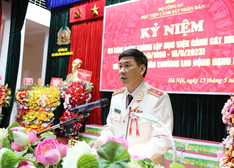 Lieutenant General, Prof. Dr. Tran Minh Huong, President of the PPA performed commemorative speech